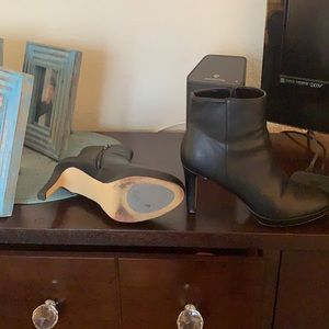 Black Nine West boots